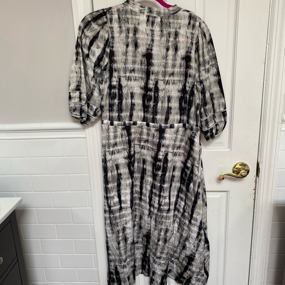 Who What Wear tie dye Dress - Picture 5 of 5